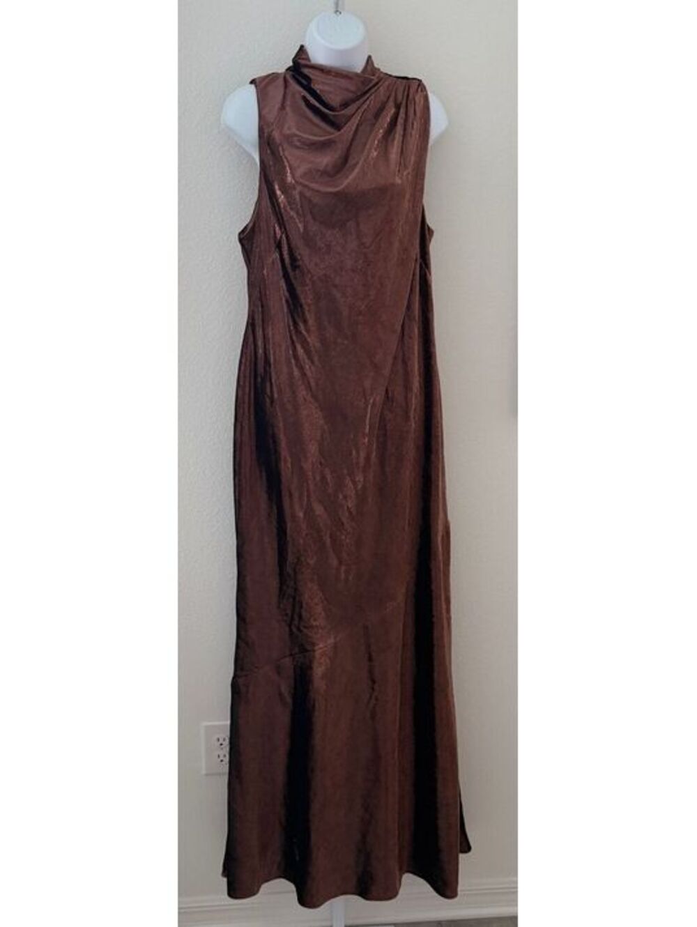 Donna Karan New York Brown Sleeveless Mock Neck Gown Size 16